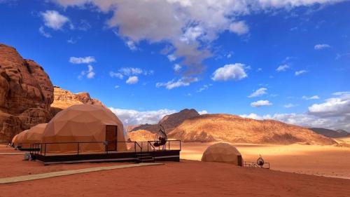 Wadi Rum Hotel | Top-Rated Montana Camp in Wadi Rum with Family-Friendly Amenities