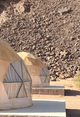 Wadi Rum Apartment | Top-Rated Wadi Rum Oday Luxury Camp with Family Amenities