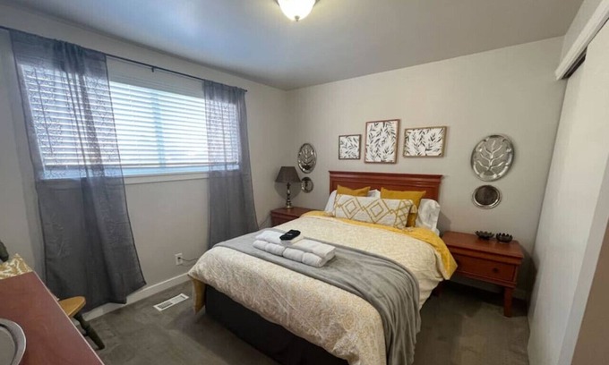 Salt Lake City House | Waffle Haus | 2 BDRM | Downtown SLC