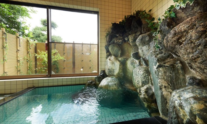 Shikanosato Onsen House | Cozy Wafu Pension Furusato with Hot Tub & Breakfast Included