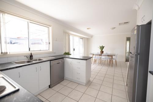 East Wagga Wagga Apartment | Discover Wagga Apartments #8: Child-Friendly Retreat