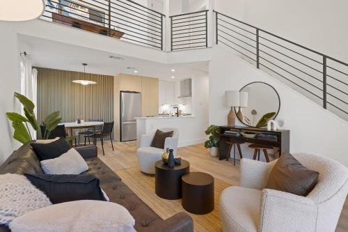 Quail Hollow Apartment | Wagon Wheel by AvantStay Short Drive to Downtown