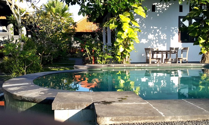 Gianyar Hotel | Wahyu Dewata: Family-Friendly Stay with Pool & Dining Options