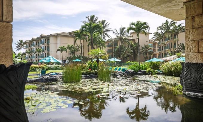 Wailua Condo | Waipouli Beach A107 Grand Premier Beachfront 2B/3B