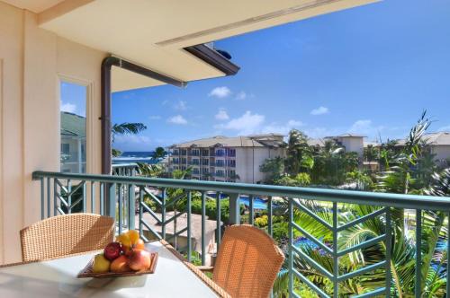 Wailua Apartment | Oceanfront Waipouli Beach Resort Penthouse with Pool Views