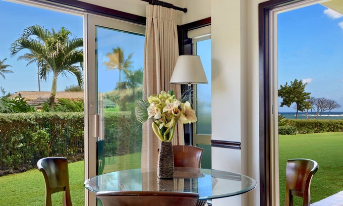 Wailua Condo | Exquisite Waipouli Beach Resort & Spa with Ocean View Pool