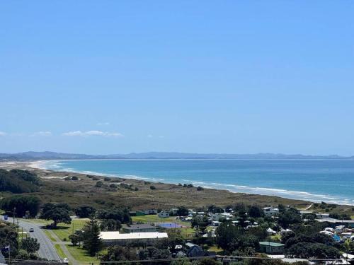Waipu Cove House | Scenic Waipu Cove with Ocean Views and Child-Friendly Amenities