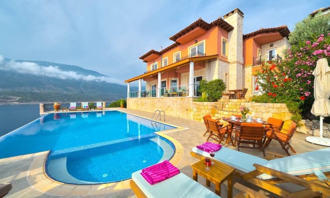 Kas Villa | Wake Up to Breathtaking Views at Villa Poseidon