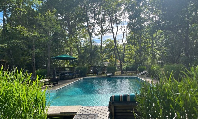 Montauk House | Experience Beachfront Bliss with Pool and Chef's Kitchen