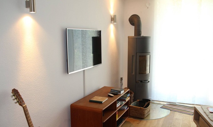 Lindenfels Apartment | Relax with Forest Views and Pet-Friendly Amenities