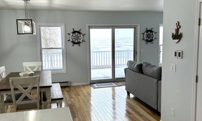Houghton Lake House | Beautiful Lake House Getaway with Pool and Ocean Views