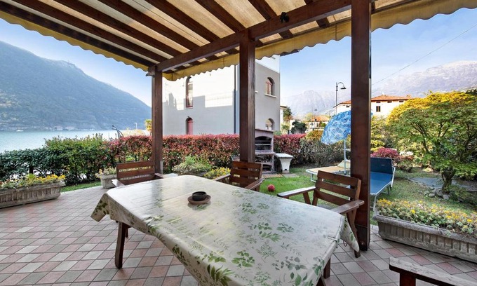 Sulzano House | Inviting Wakesurfhouse: Child-Friendly Getaway with 8.8/10 Rating