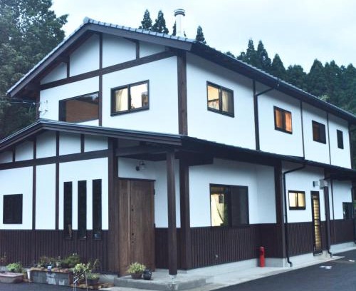 Minamiaso House | Discover Wakka: Guest Rated 9/10 with Kitchen Amenities