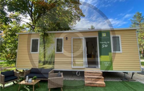 Pleinfeld House | Family-Friendly Stay at Waldcamping Am Brombachsee