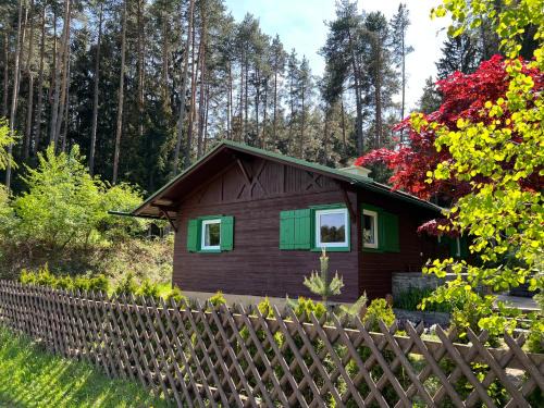 Natters Ski Chalet | Experience Waldchalet am Eichhof: 4-Star Pet-Friendly Retreat