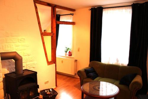 Bad Harzburg Apartment | WaldFried - zentral gelegen, Kamin, WLAN, TV