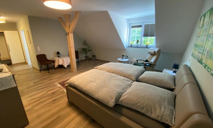 Wesel Hotel | Waldhotel Am Jäger: Pet-Friendly Oceanfront Retreat