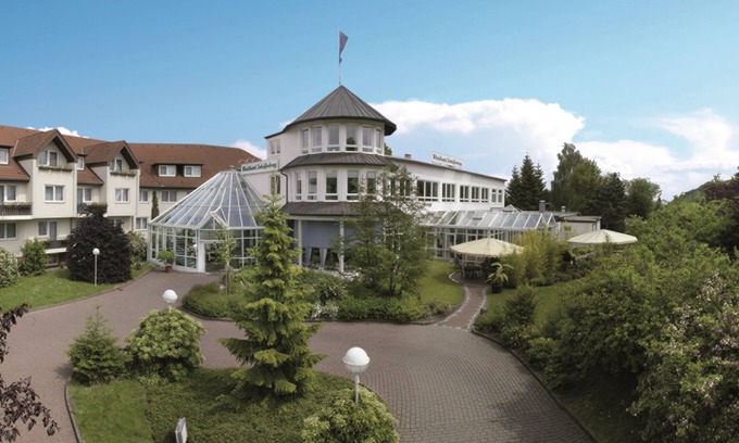 Espenau Hotel | Relax at Waldhotel Schäferberg with Spa and Pool Access