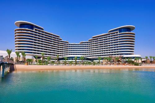 Lusail Resort | Discover Waldorf Astoria Lusail, Doha - 5-Star Bliss Awaits