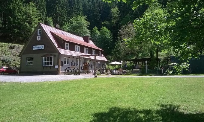 Bad Grund House | Experience Waldpension Harzer Waldwinkel with Ocean Views