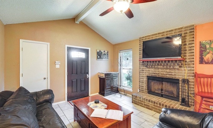 Central Arlington House | Walk to AT&T Stadium: Game Day Home Base w/Patio!