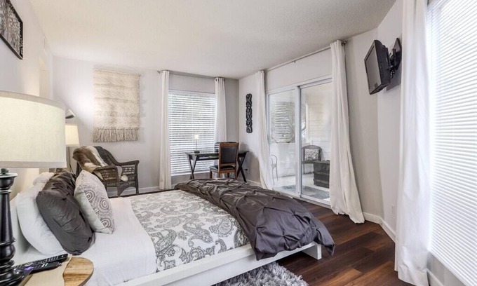 Zilker House | Prime Location Near Barton Springs Pool & Zilker Park