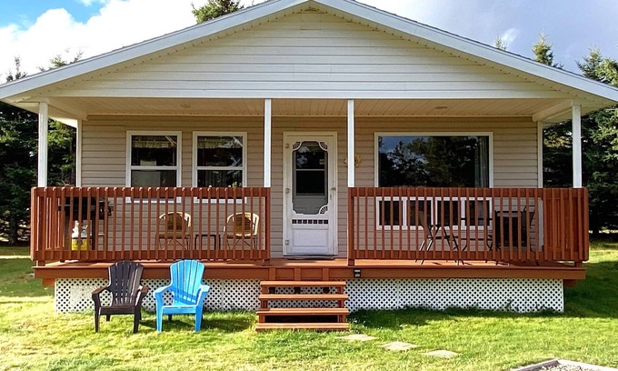 Stanhope Cottage | Walk to Beach -Parkside Cottages #8