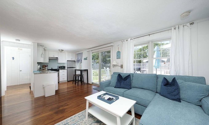 Hyannis Apartment | Cozy 1BR Cottage Near Beaches & Harbor - Captain Gosnold Village