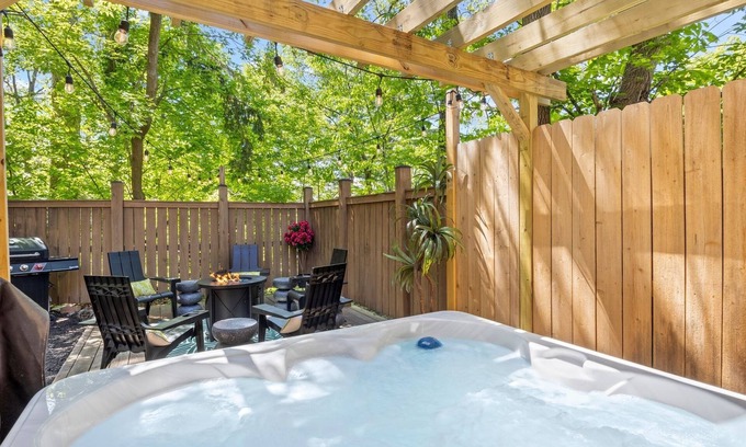 Ithaca House | Convenient Access to Trails, Bars & Shops Near Pool