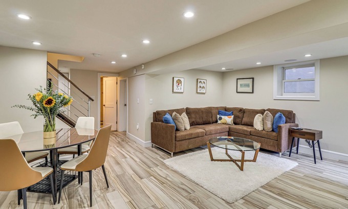 Hoboken Apartment | Walk to Hudson River Parks: Recently Renovated Apt