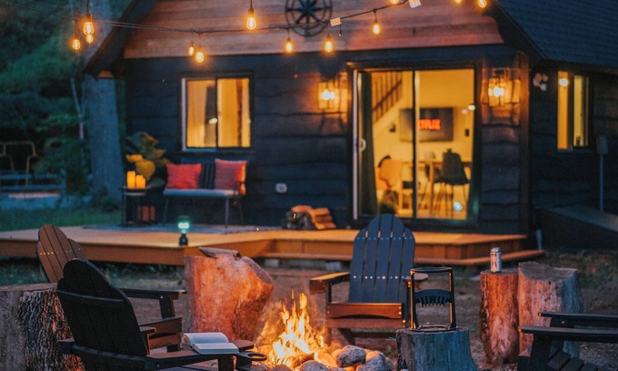 Chocorua Ski and Beach Cabin | Explore White Mountain: Swim, Kayak & Campfire Retreat