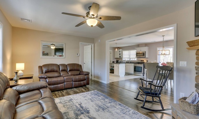 Wallenpaupauk Lake Estates House | Experience a Perfect Getaway at Poconos Vacation Rental!