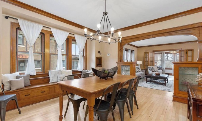 Appleton House | Prime Location Near Lawrence & Downtown with Fun Amenities