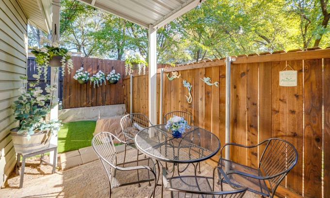 Lake Dallas Cottage | Pet-Friendly Texas Retreat Steps from the Beach and Spa
