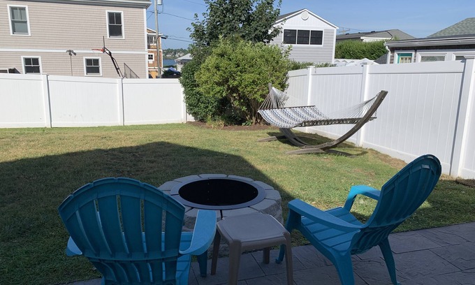 Easton's Point House | Beachside Retreat: Pet Friendly, Ocean Views & Central Air