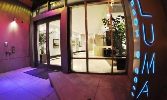 Downtown Los Angeles Condo | Prime Location Near Staples, LA Live! & Exciting Amenities