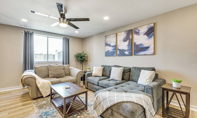 Downtown Atlanta Condo | Walkable Condo < 1 Mi to Centennial Olympic Park!