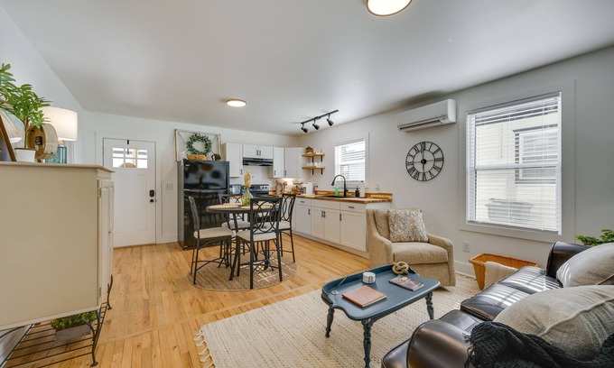Milledgeville Cottage | Charming Milledgeville Cottage Steps from Andalusia Farm