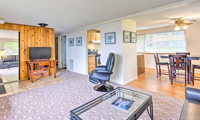 Sitka House | Discover a Walkable Sitka Getaway with Family-Friendly Perks!