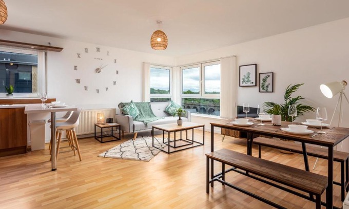 Kilmarnock Apartment | Family-Friendly Walker Suite No54 at Donnini Apartments