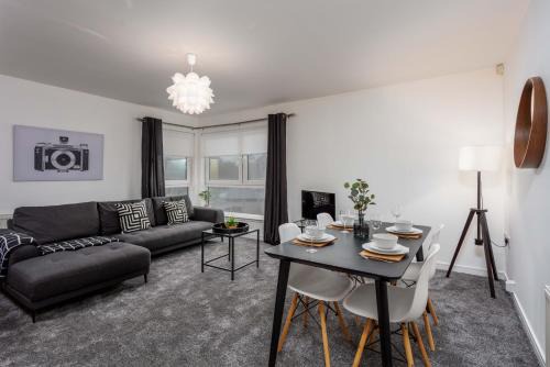 Kilmarnock Apartment | Walker Suite No73 - Donnini Apartments: Family & Pet-Friendly