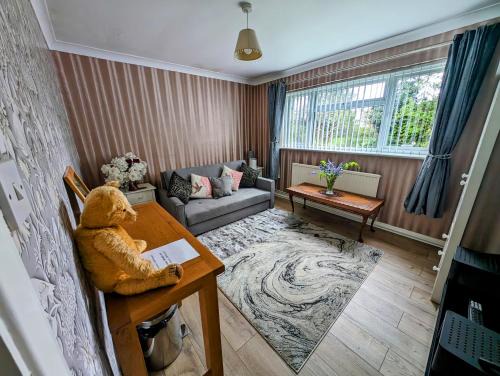 Upper Hardres Apartment | Discover Walkers Haven: Family & Pet-Friendly Retreat