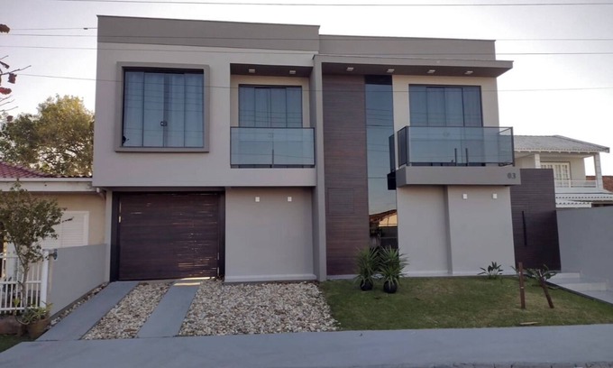 Palhoca House | Steps Away from the Beach with Ocean View & Pool Access