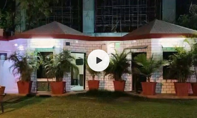 Jaipur District Resort | Convenient Hotel Near Jaipur International Airport with Garden