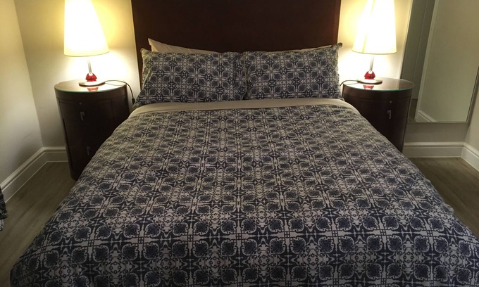 Mildenhall House | Cozy Retreat Near Mildenhall: Perfect for Families, WiFi & Parking