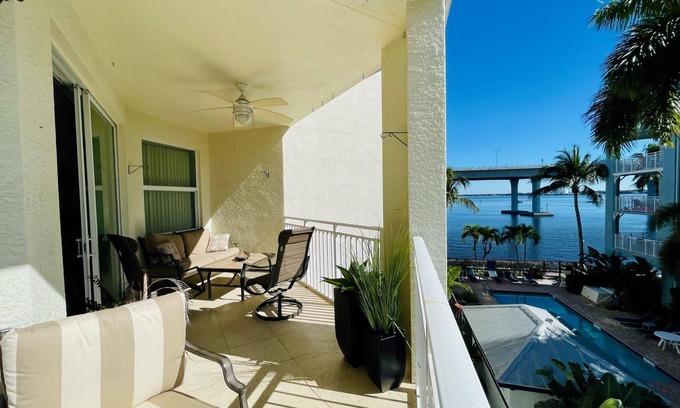 Stuart Condo | Unmatched Ocean Views Steps from Downtown Stuart