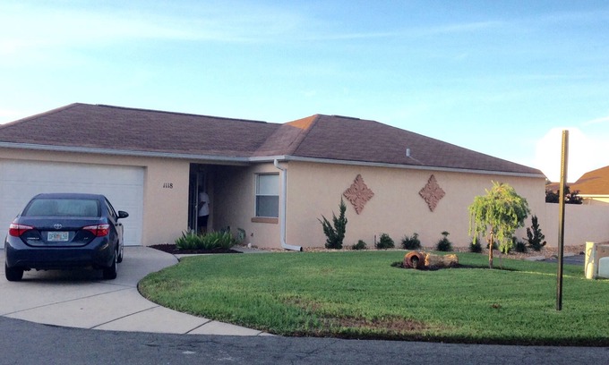 The Villages House | Prime Location Near Spanish Springs with Pool & Spa Access