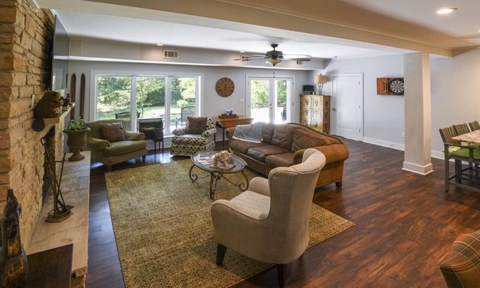 University Hills House | Prime Location Steps from Ole Miss Football Stadium!