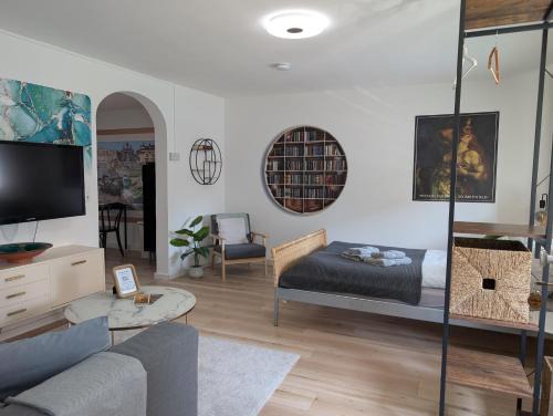 Bayreuth Apartment | Pet-Friendly Wallfried #1 Apartment in Bayreuth, Rated 8.7
