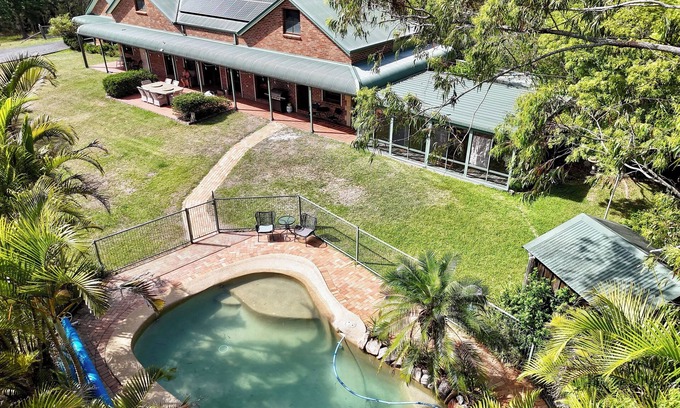 Coomba Bay House | Experience Wallis Lake View Farm Near Boomerang Beach